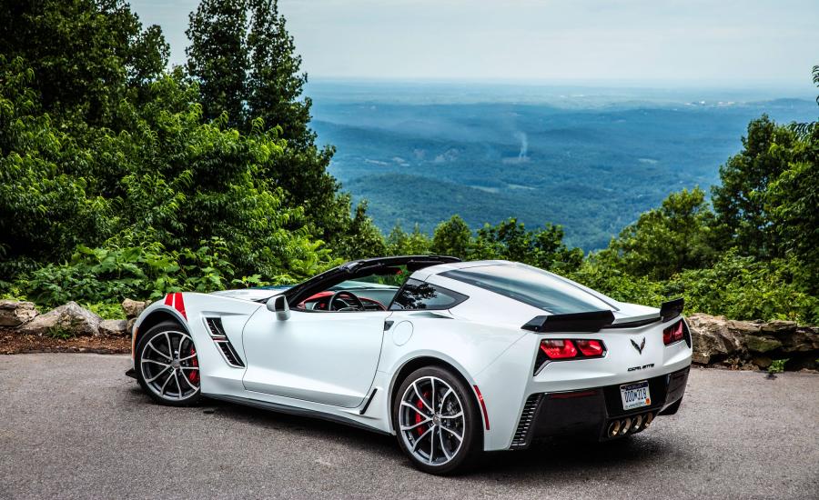  Chevrolet Corvette Grand Sport (C7) 2016 года  (NA) (фото 21 из 33)